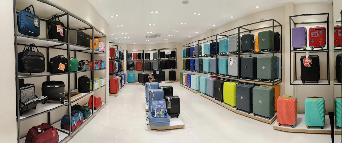 American Tourister & Samsonite
